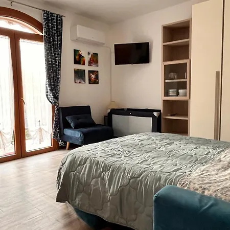 Casa Meda Rosa Πεσκιέρα ντελ Γκάρντα