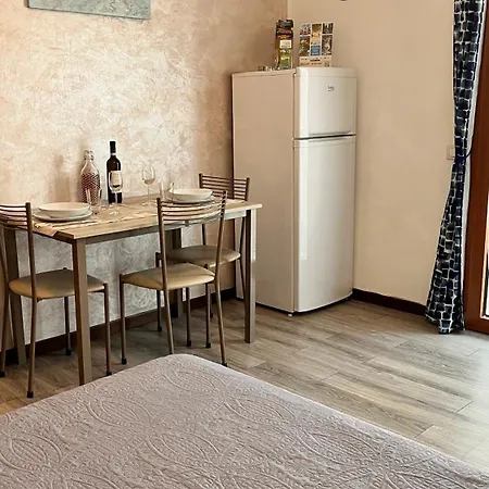아파트 Casa Meda Rosa 페스키에라델가르다
